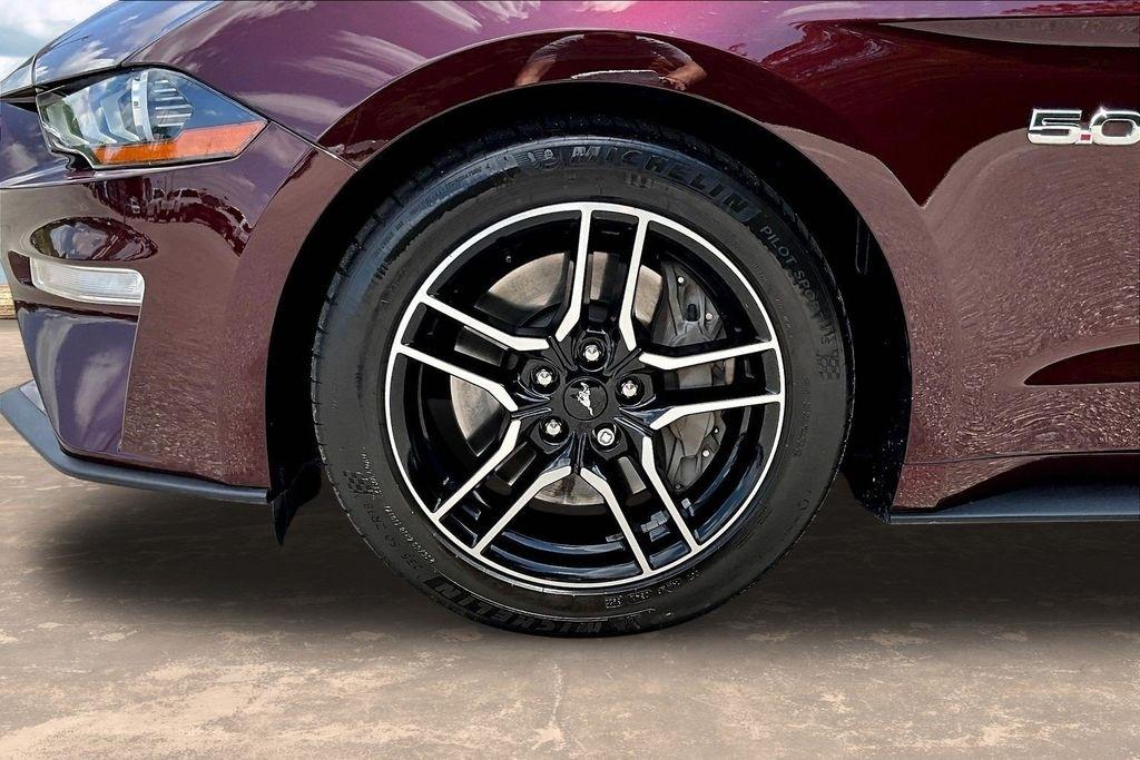 Ford Mustang GT Premium Coupe 2018