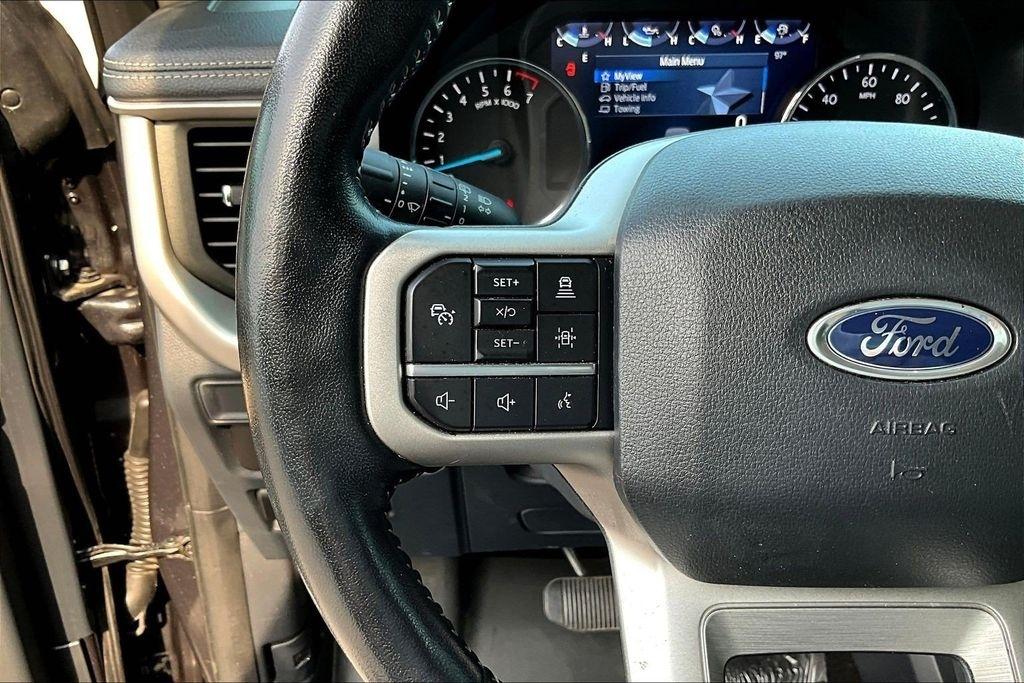 Ford Expedition XLT 4WD 2022