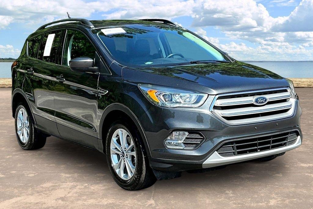 2019 Ford Escape SEL FWD