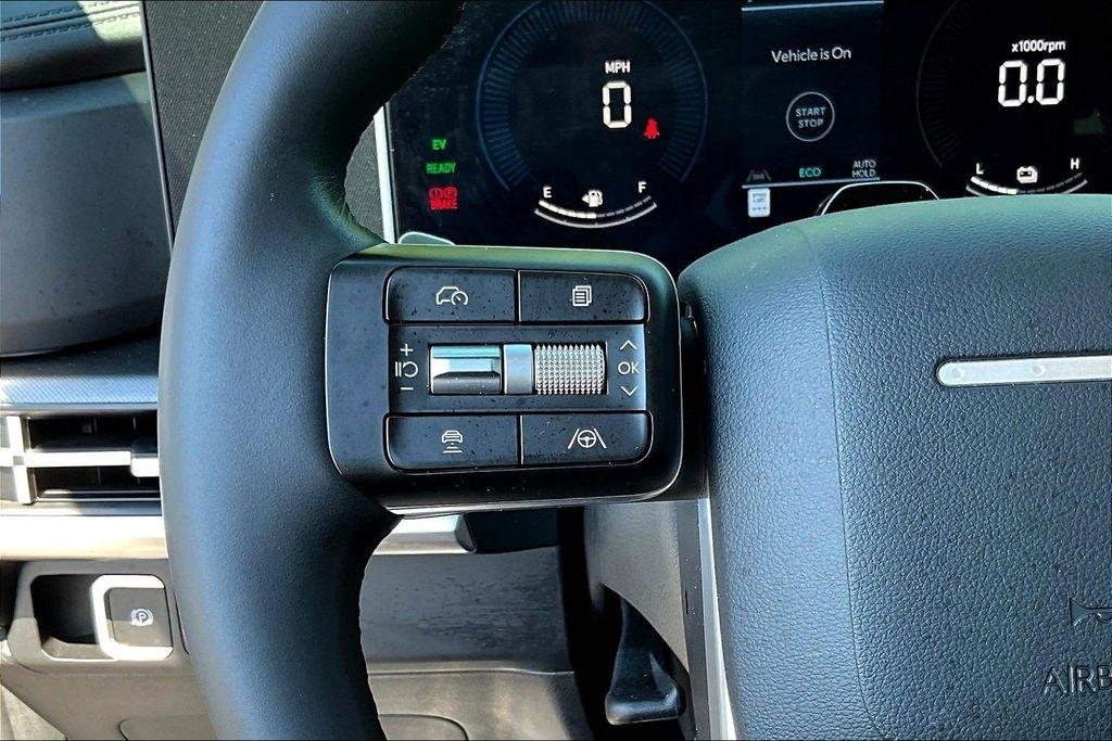 Hyundai Santa Fe Hybrid SEL AWD 2025