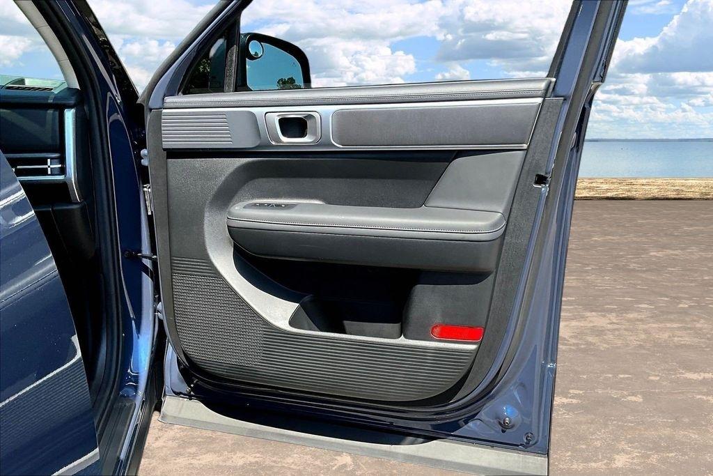 Hyundai Santa Fe Hybrid SEL AWD 2025