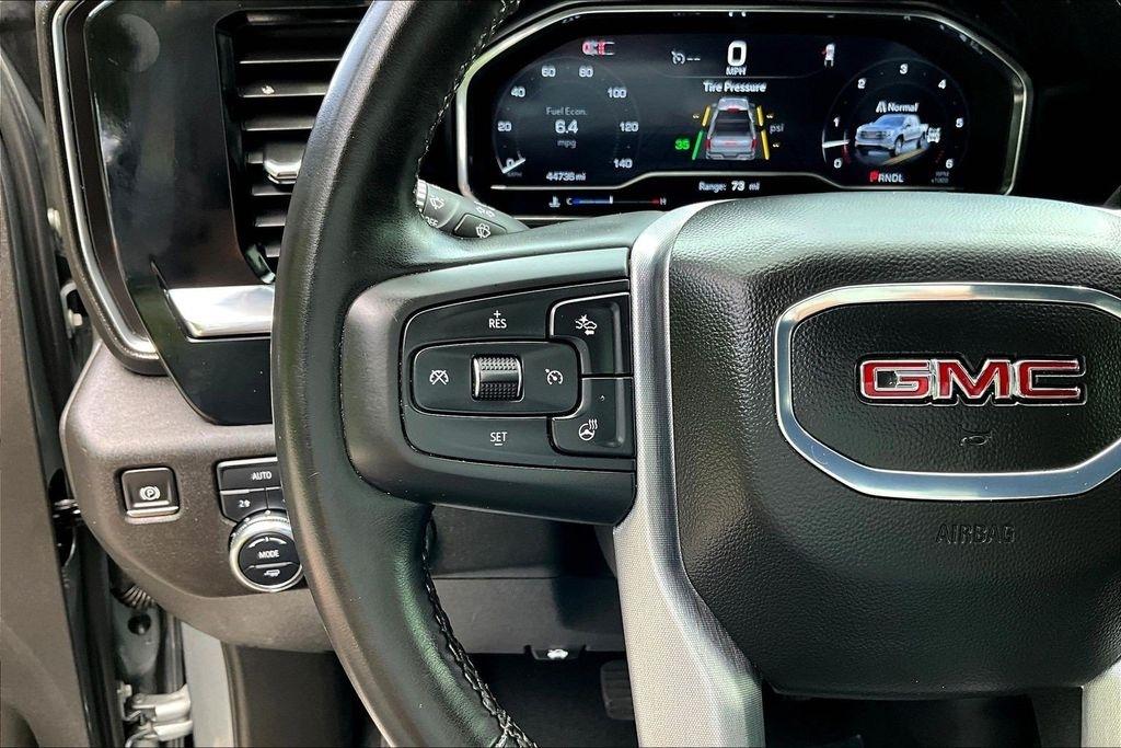 GMC Sierra 1500 SLT Crew Cab 4WD 2025