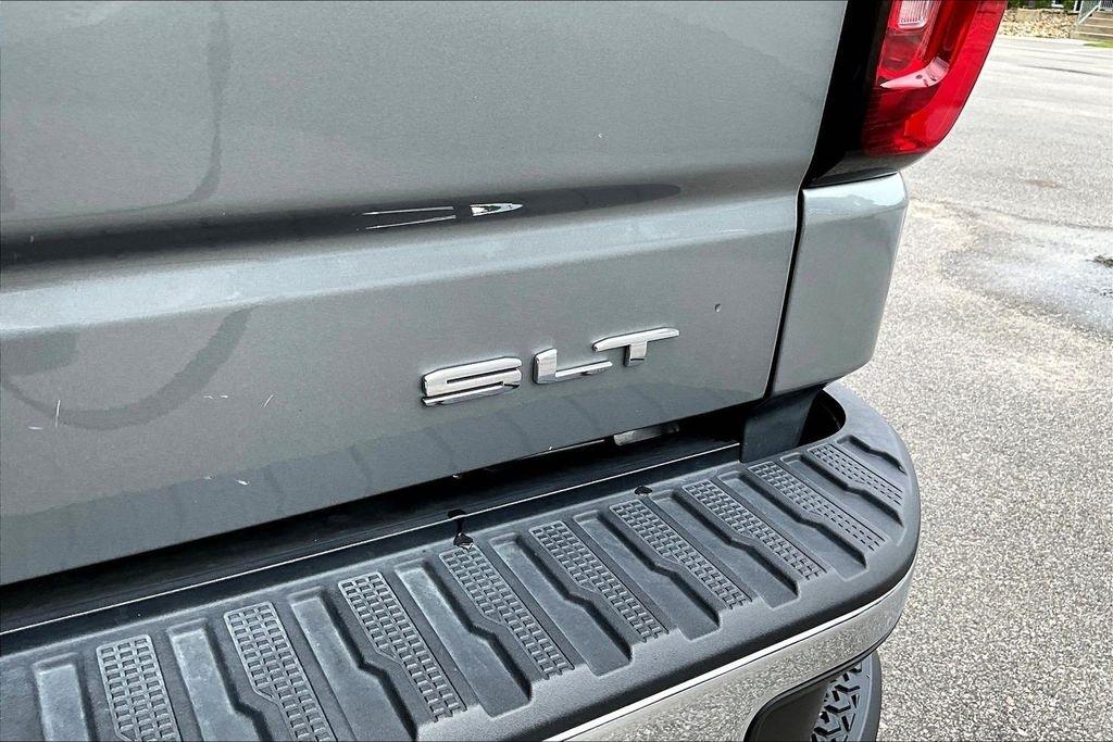 GMC Sierra 1500 SLT Crew Cab 4WD 2025