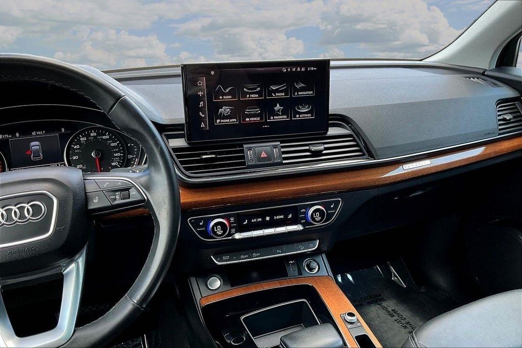 Audi Q5 2.0T Premium quattro 2023