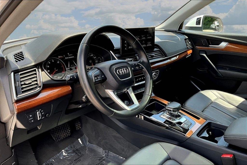 Audi Q5 2.0T Premium quattro 2023
