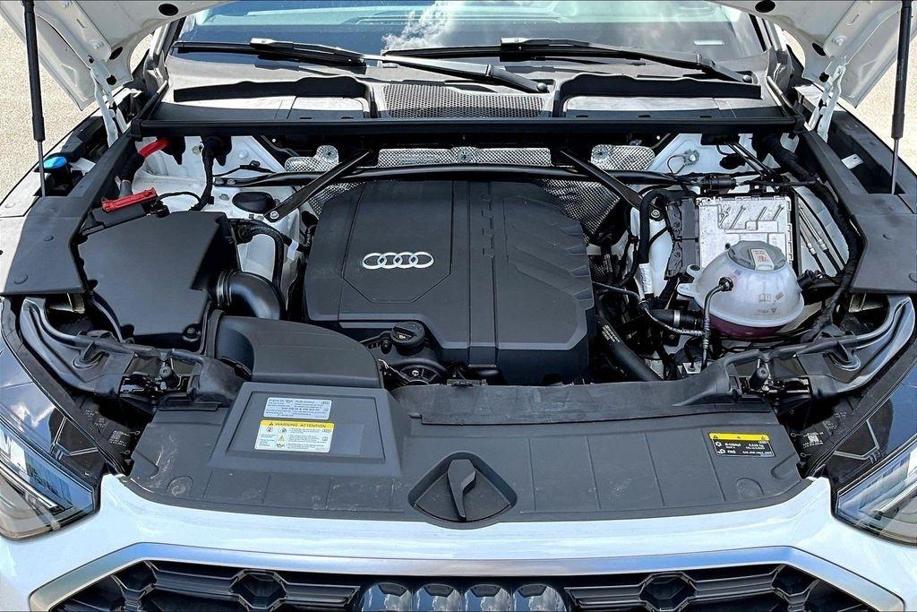 Audi Q5 2.0T Premium quattro 2023