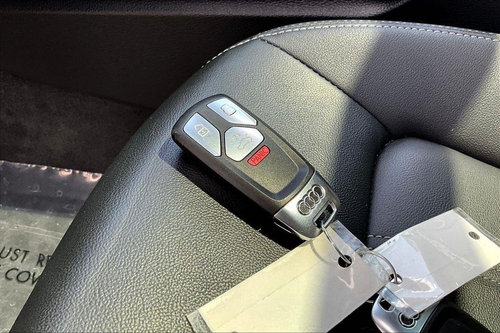 Audi Q5 2.0T Premium quattro 2023