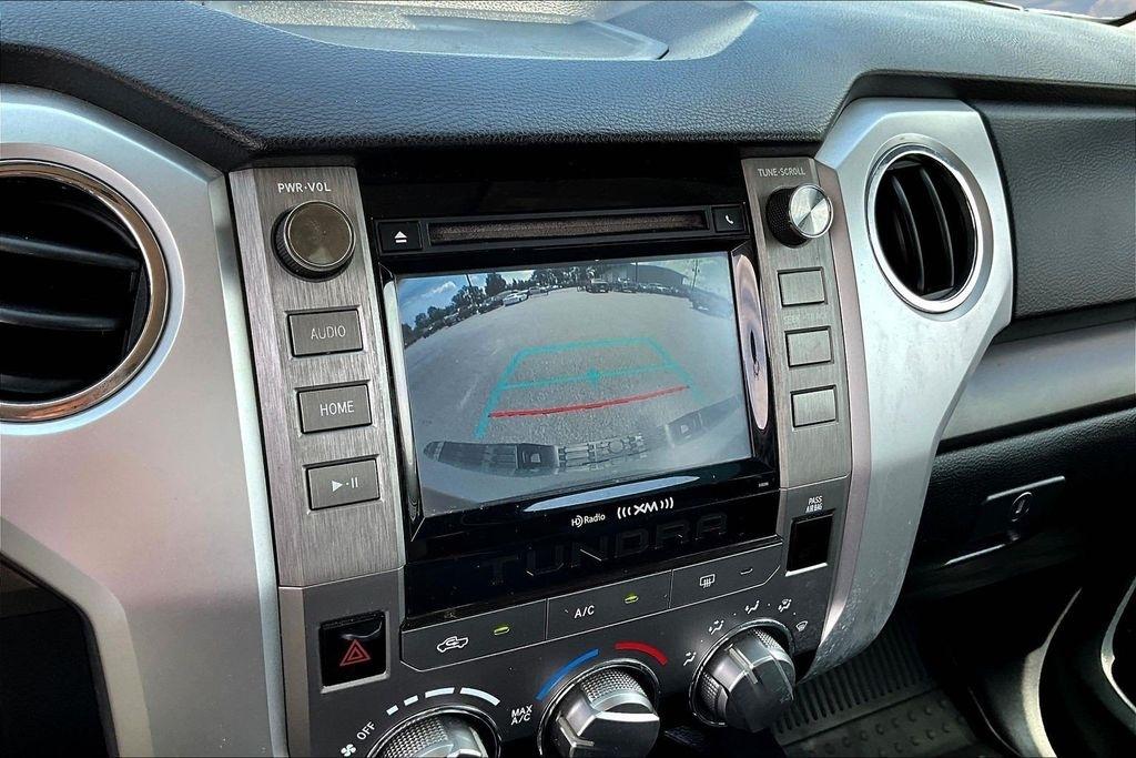 Toyota Tundra SR5 5.7L V8 FFV CrewMax 4WD 2018