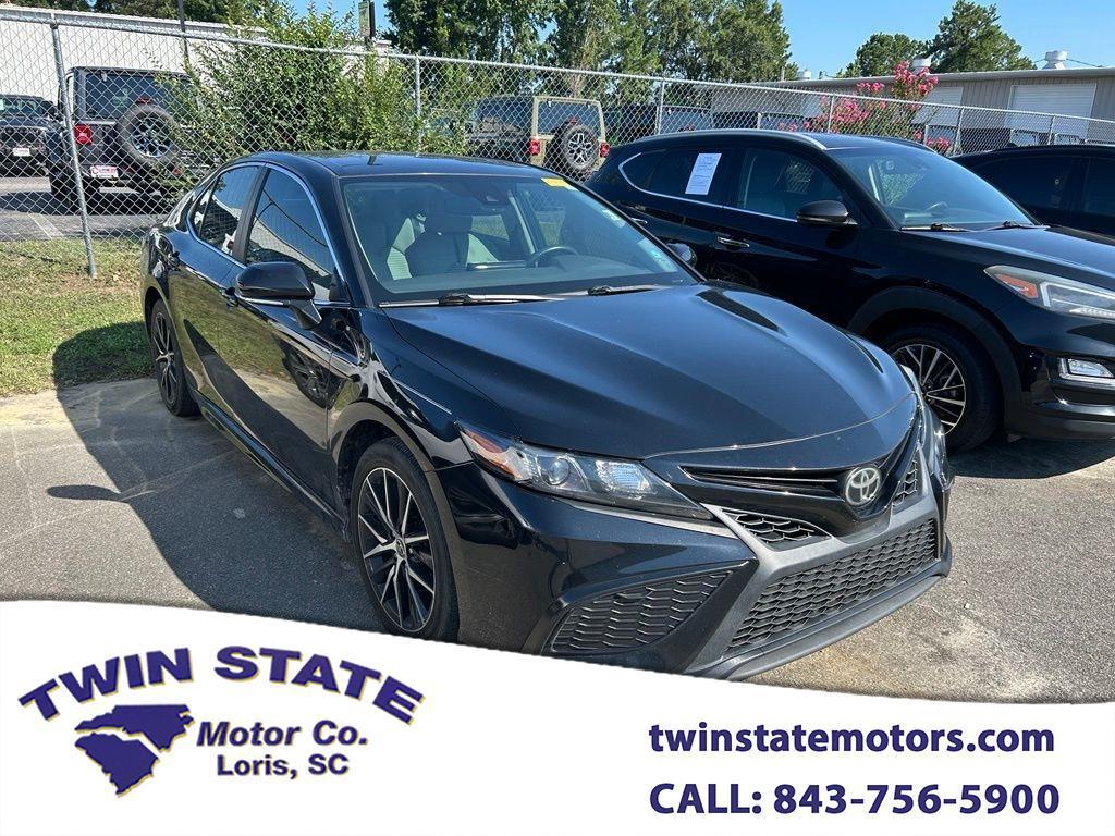 2021 Toyota Camry SE