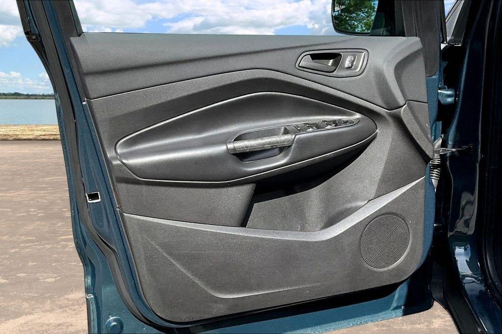 Ford Escape S FWD 2019