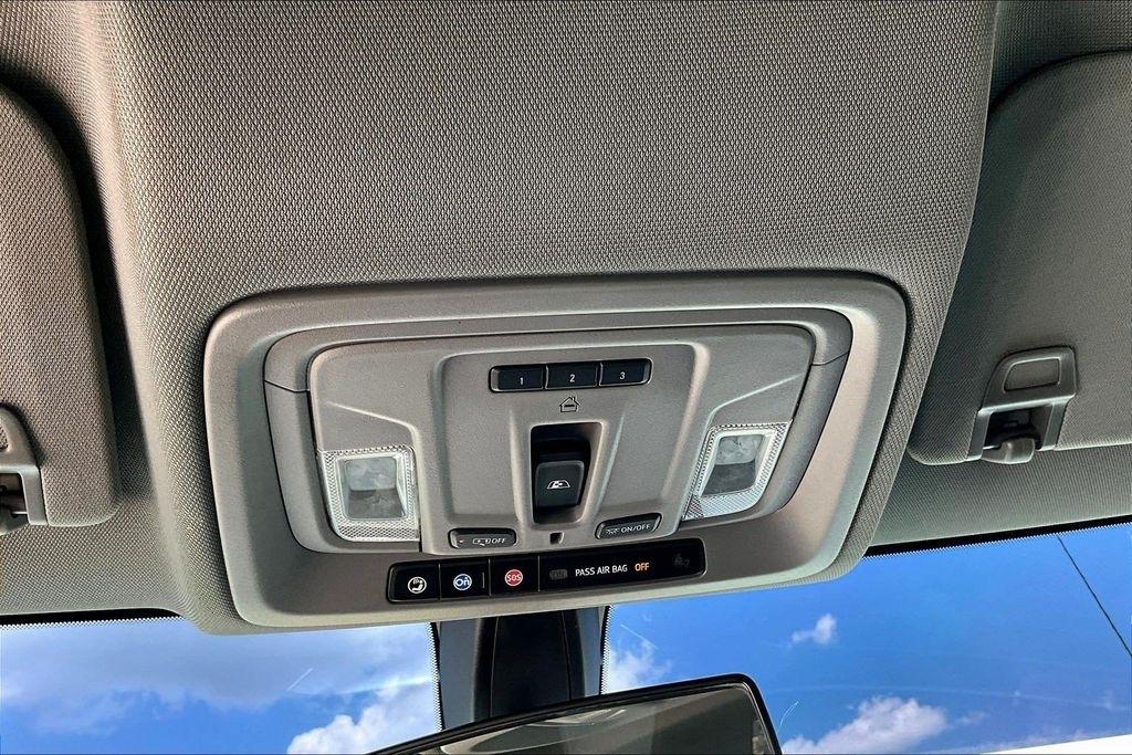 Chevrolet Silverado 1500 LT Crew Cab 4WD 2021
