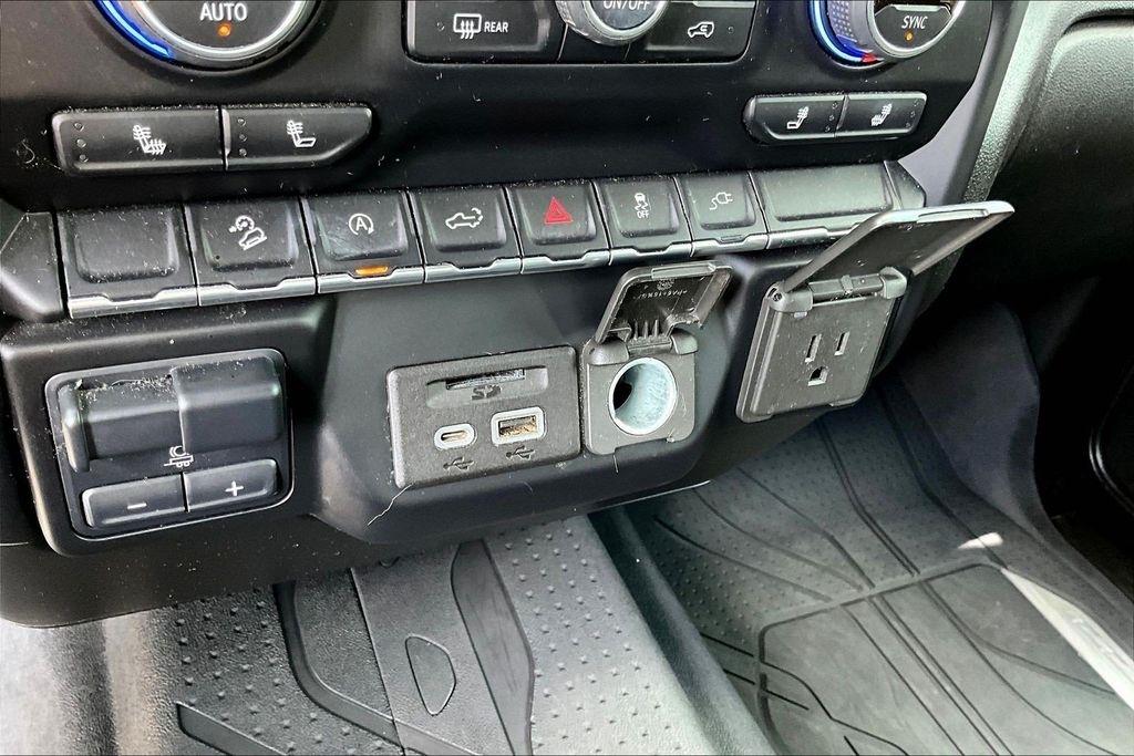 Chevrolet Silverado 1500 LT Crew Cab 4WD 2021