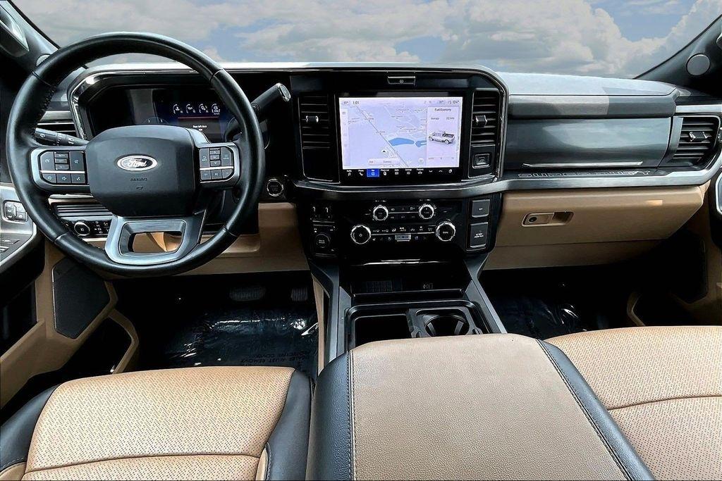 Ford F-250 SD King Ranch Crew Cab 4WD 2026