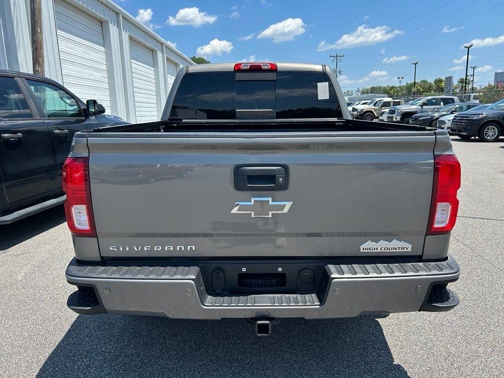 Chevrolet Silverado 1500 High Country Crew Cab Short Box 2WD 2017