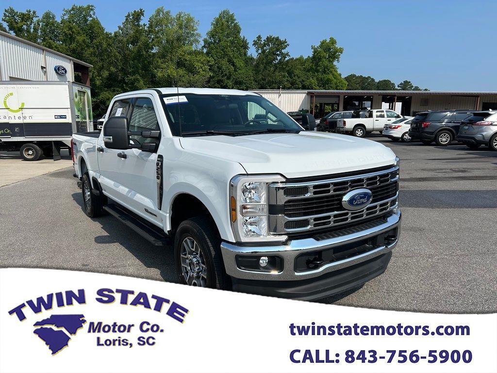 2025 Ford F-250 SD XLT Crew Cab 4WD