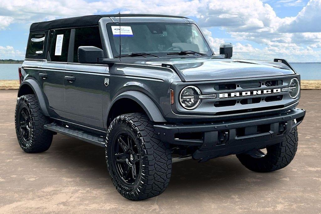 2023 Ford Bronco Base 4-Door