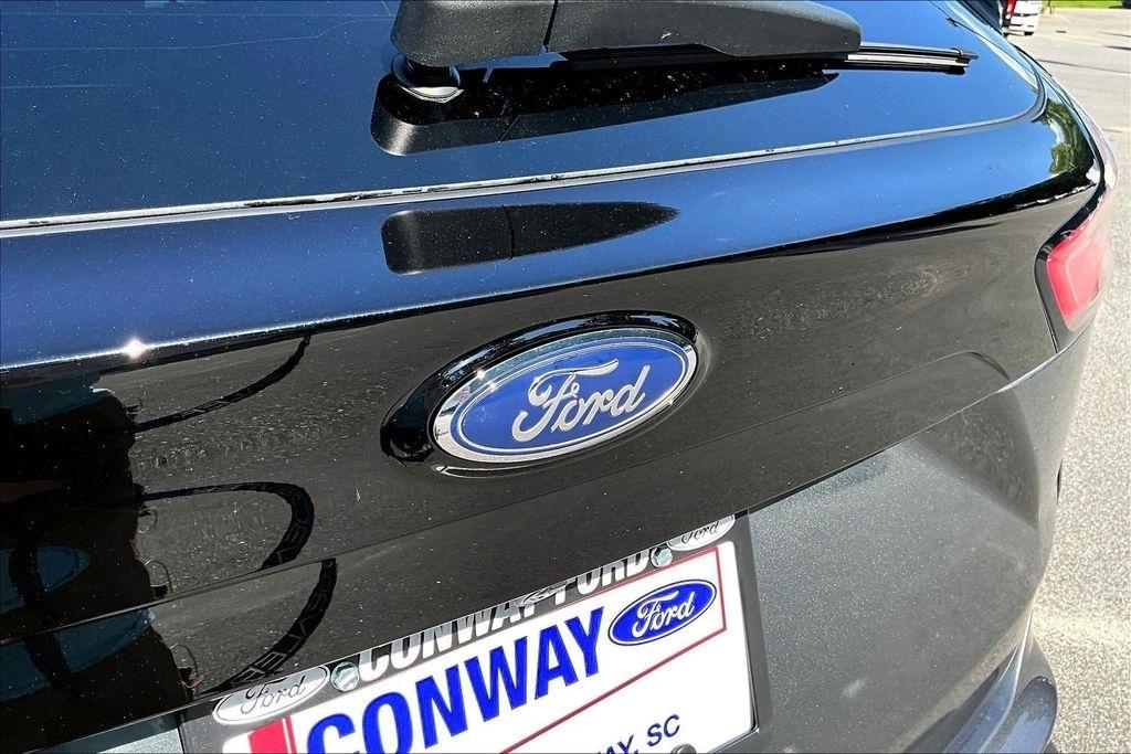 Ford Edge SE FWD 2021