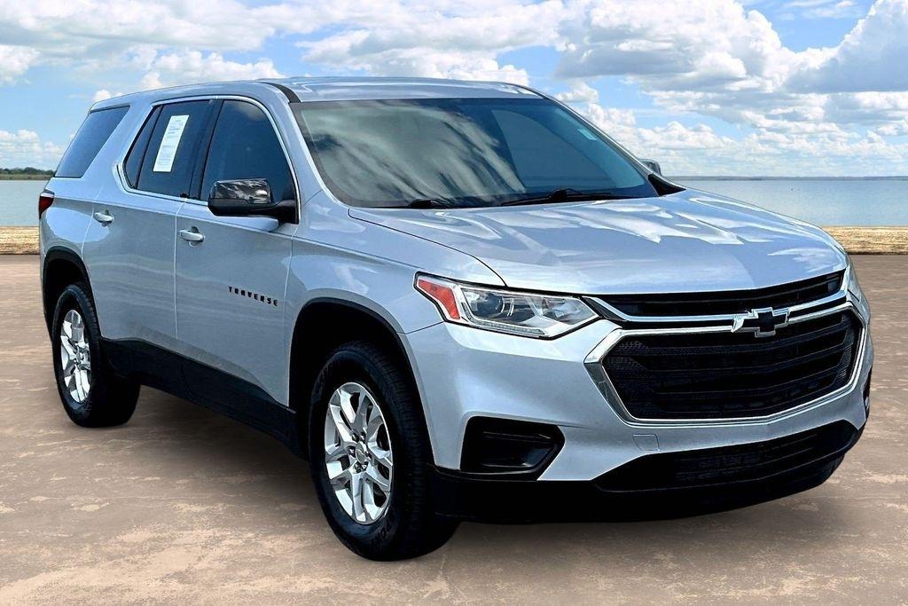 2021 Chevrolet Traverse LS FWD