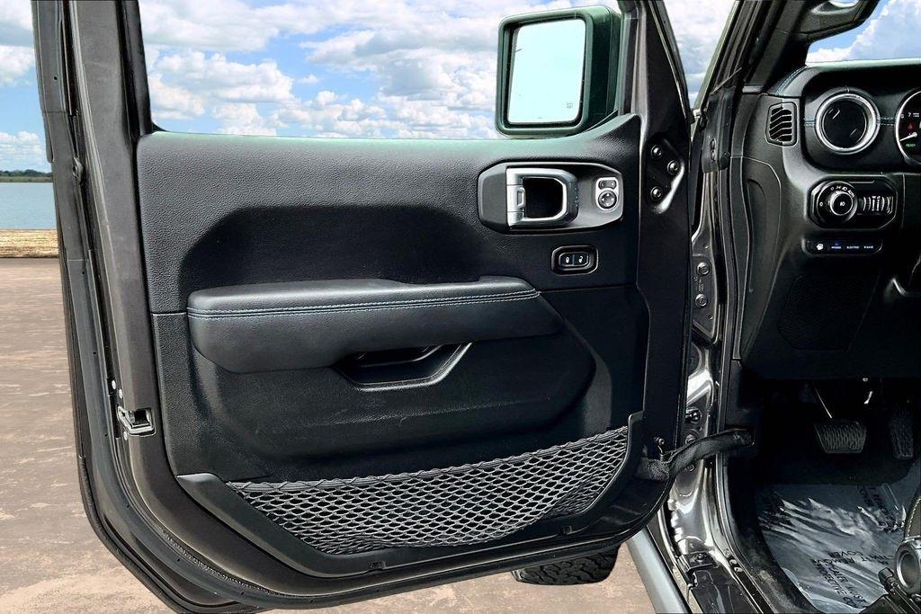 Jeep Wrangler  2022