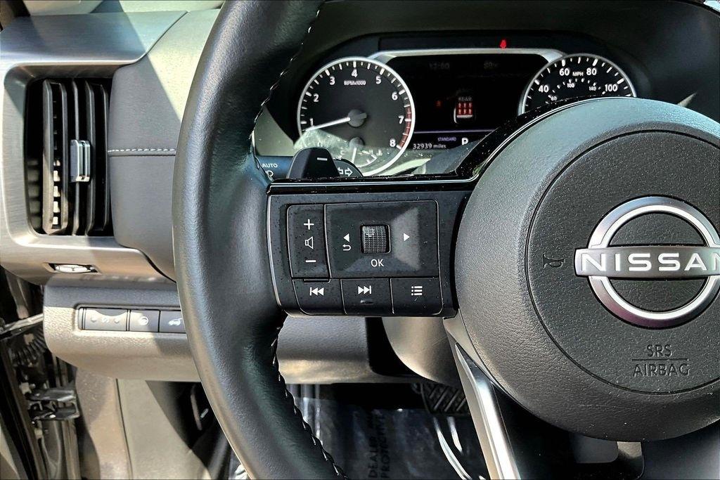 Nissan Pathfinder SL 2025