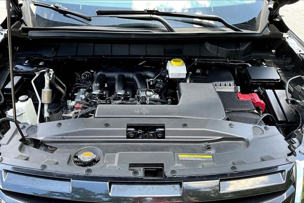 Nissan Pathfinder SL 2025