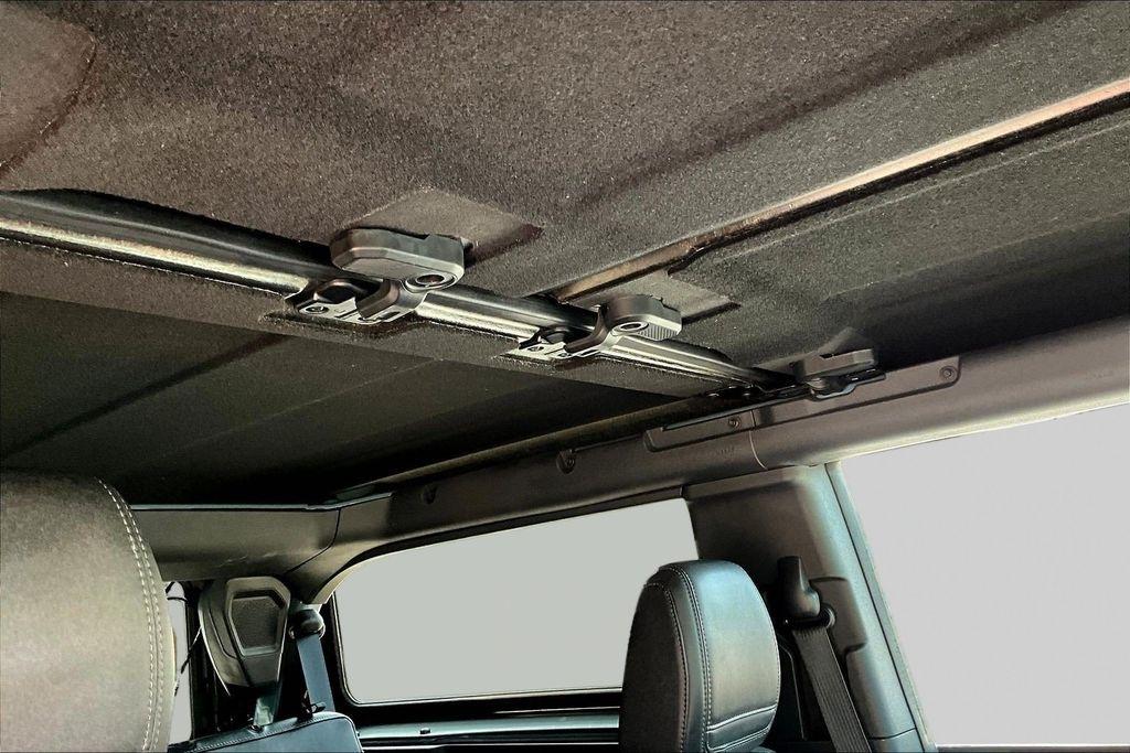 Ford Bronco Base 2-Door 2023