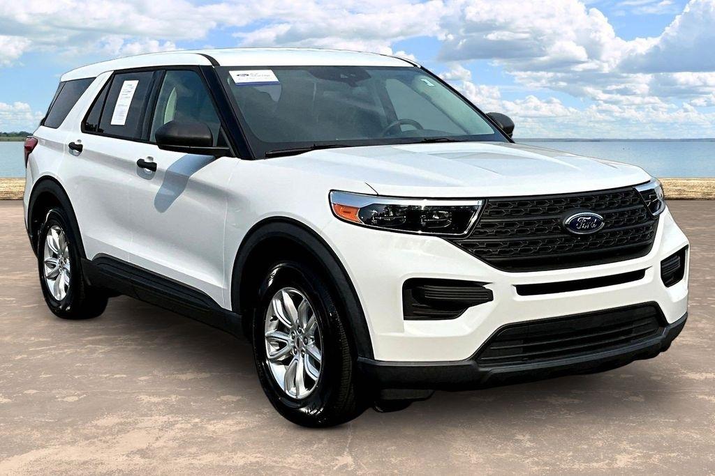 2020 Ford Explorer Base