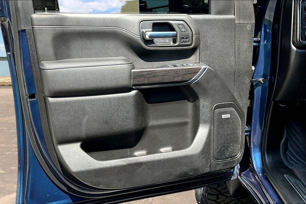 Chevrolet Silverado 3500HD LTZ Crew Cab 4WD 2023