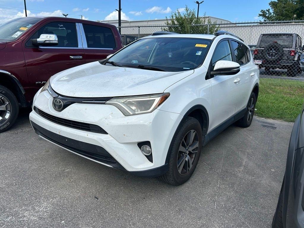 Toyota RAV4 XLE FWD 2018