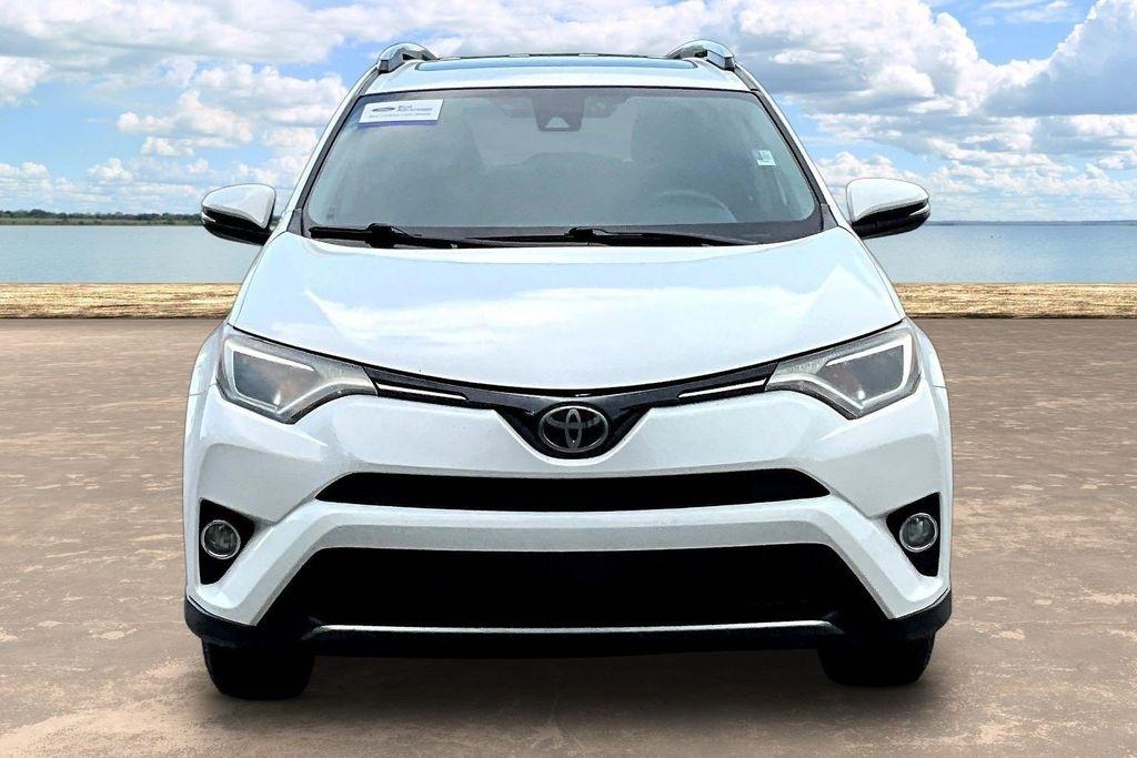 Toyota RAV4 XLE FWD 2018