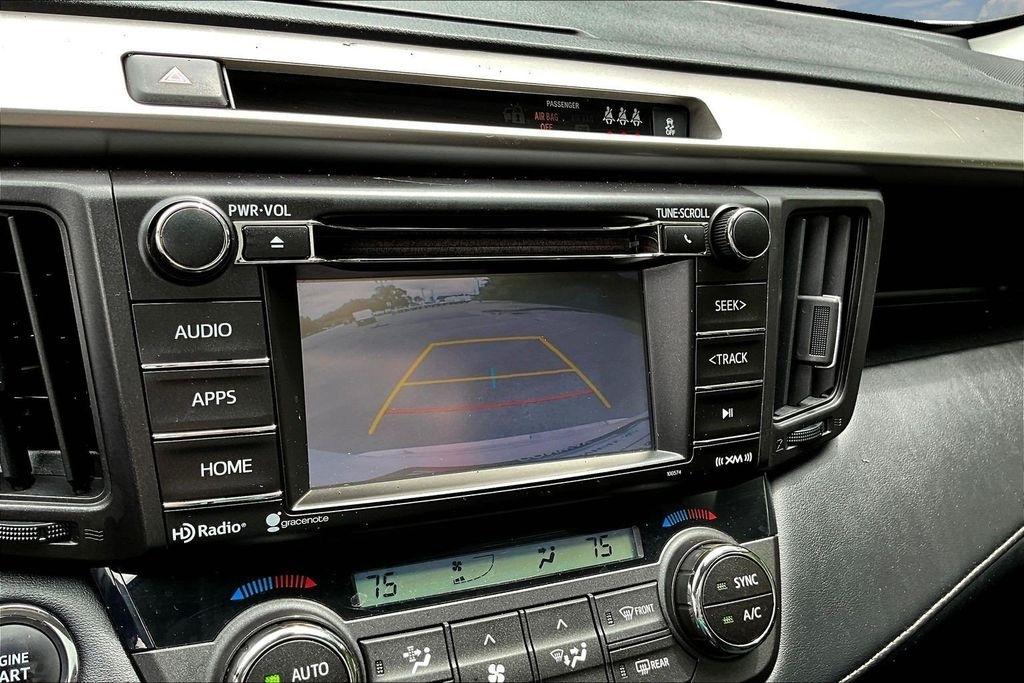 Toyota RAV4 XLE FWD 2018