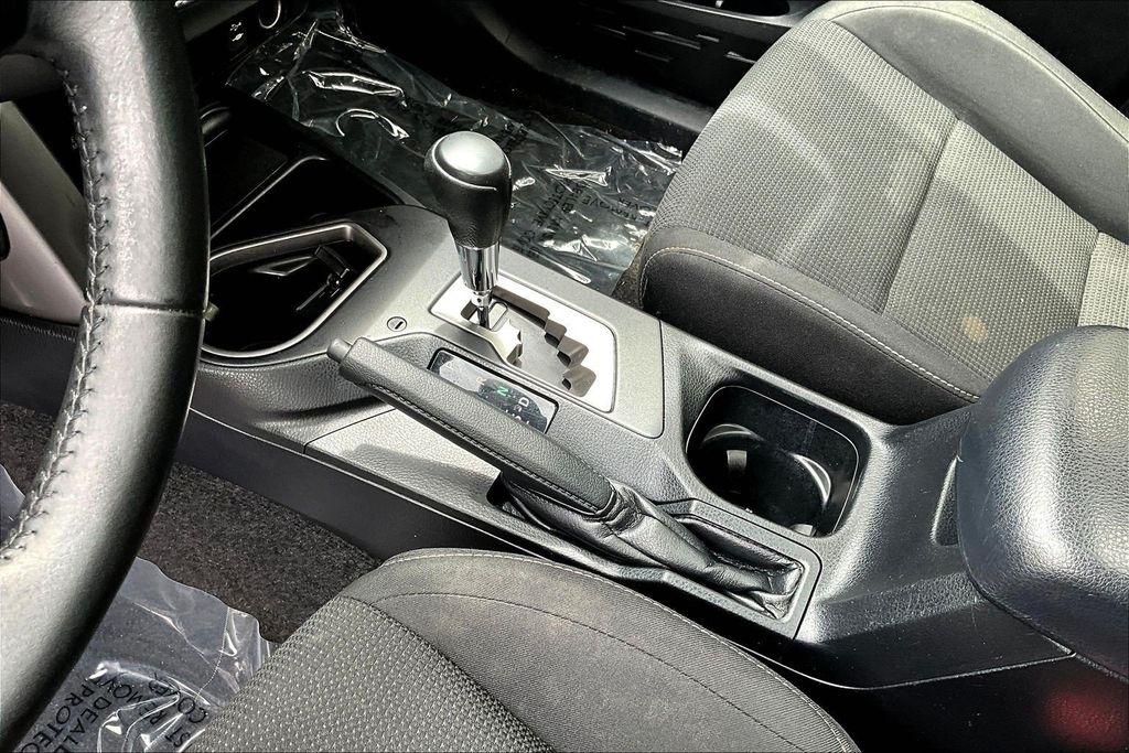 Toyota RAV4 XLE FWD 2018