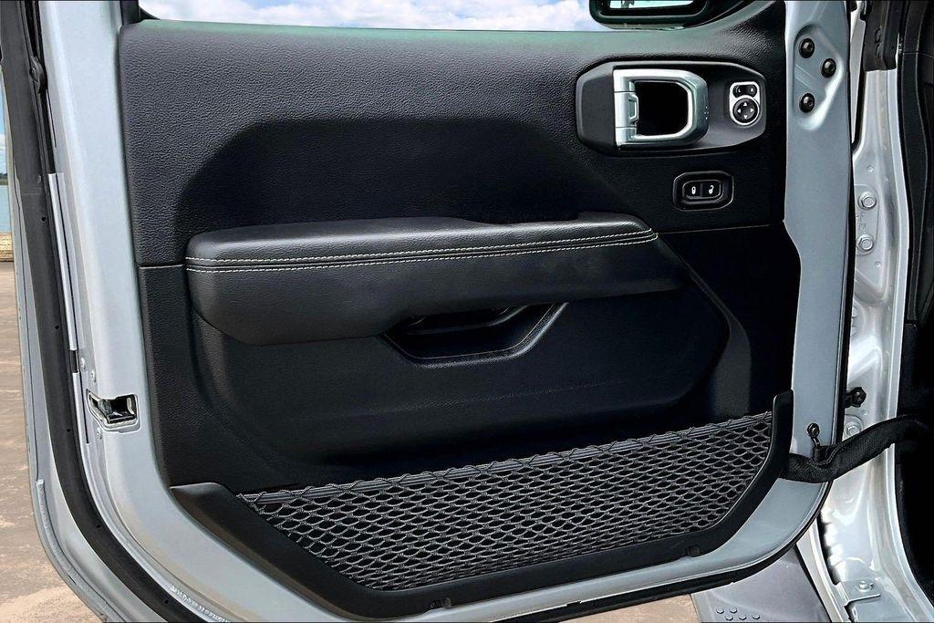 Jeep Wrangler Unlimited Sahara 2023