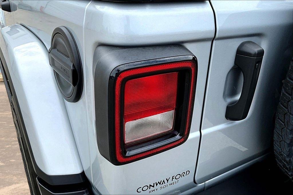 Jeep Wrangler Unlimited Sahara 2023
