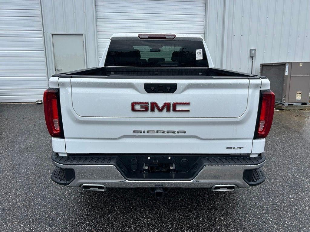 GMC Sierra 1500 SLT Crew Cab 4WD 2023