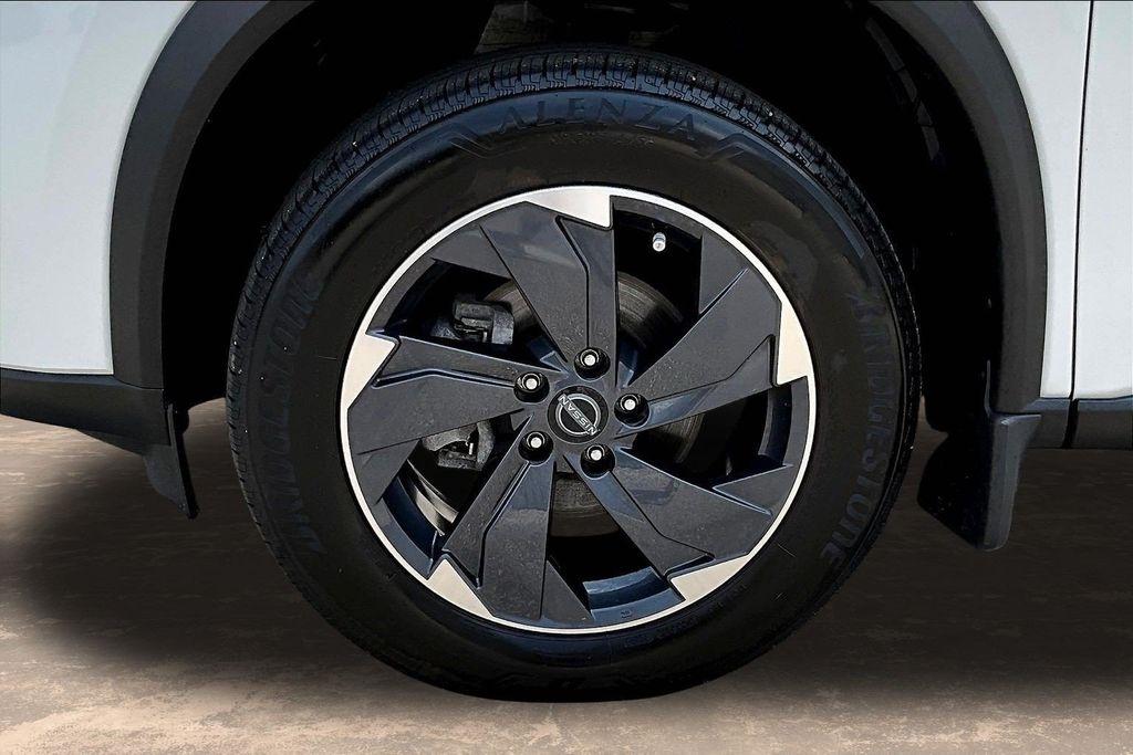 Nissan Rogue SV AWD 2024