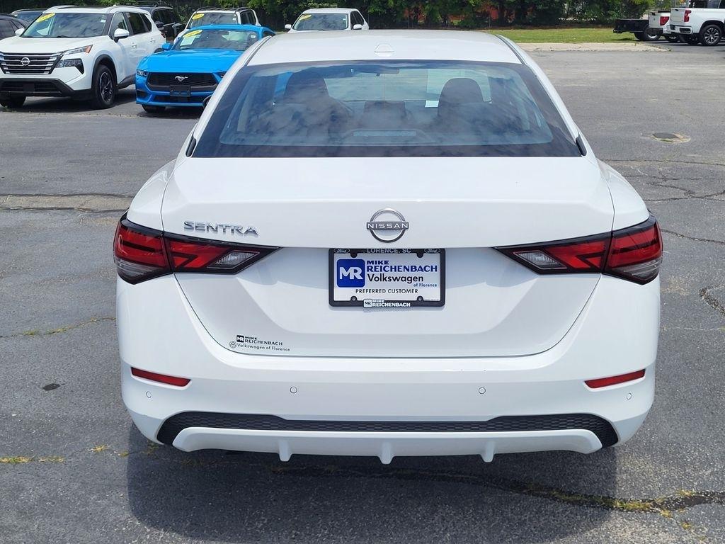 Nissan Sentra SV 2025