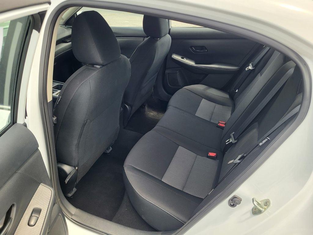 Nissan Sentra SV 2025