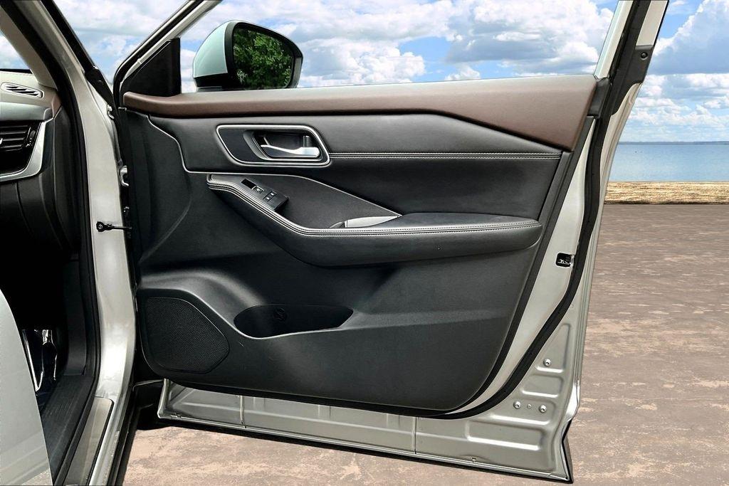 Nissan Rogue Platinum 2021