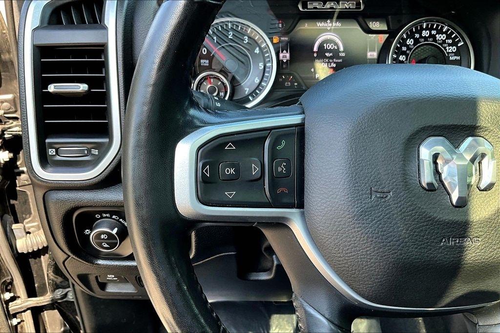 RAM 1500 Big Horn Quad Cab 4WD 2020