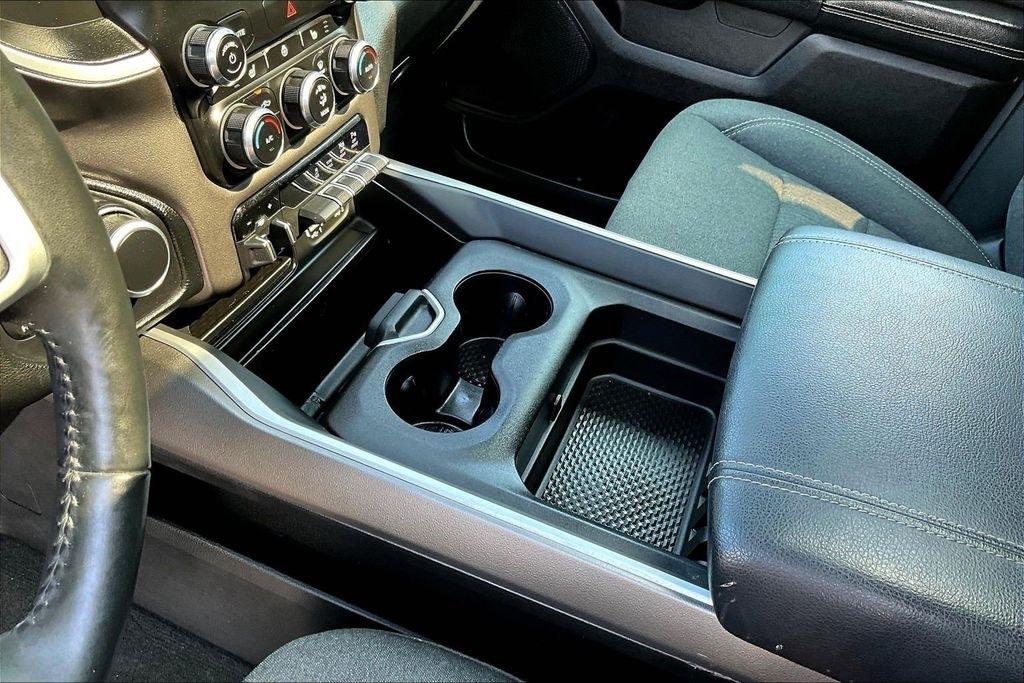 RAM 1500 Big Horn Quad Cab 4WD 2020
