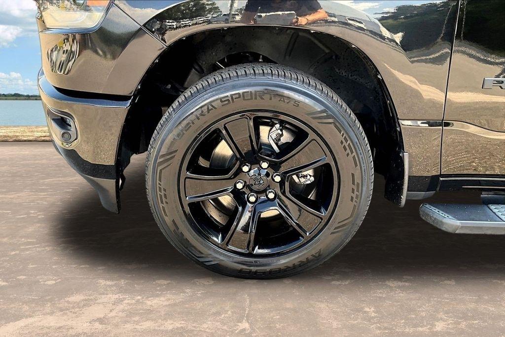 RAM 1500 Big Horn Quad Cab 4WD 2020