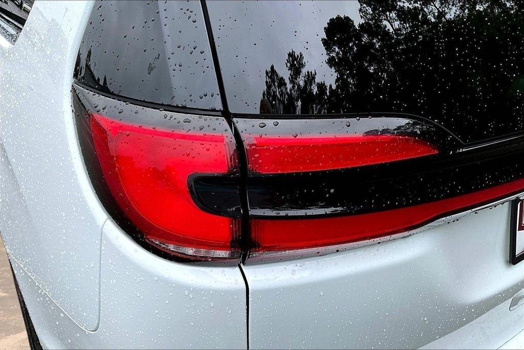 Chrysler Pacifica Limited AWD 2022