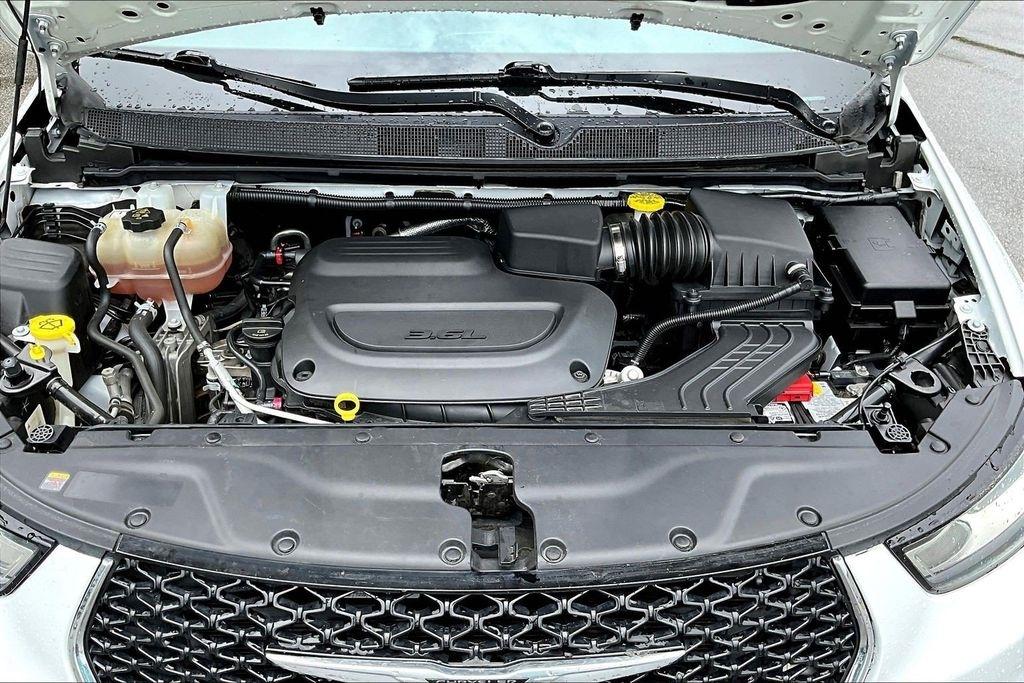 Chrysler Pacifica Limited AWD 2022