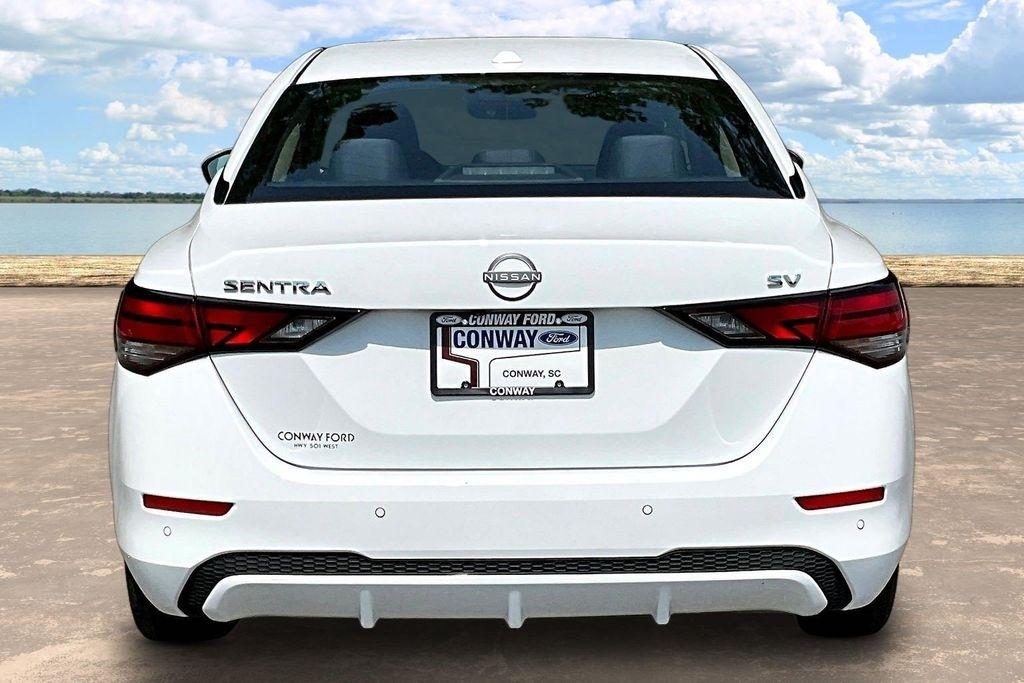 Nissan Sentra SV 2024