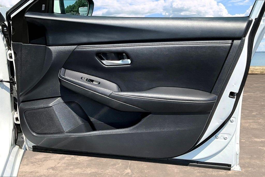 Nissan Sentra SV 2024