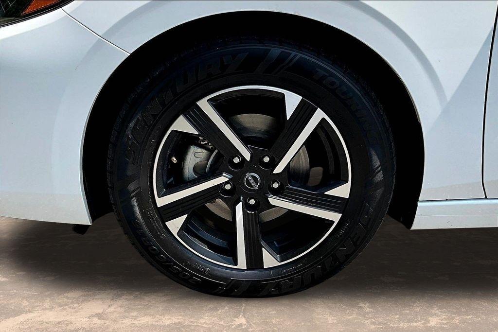 Nissan Sentra SV 2024