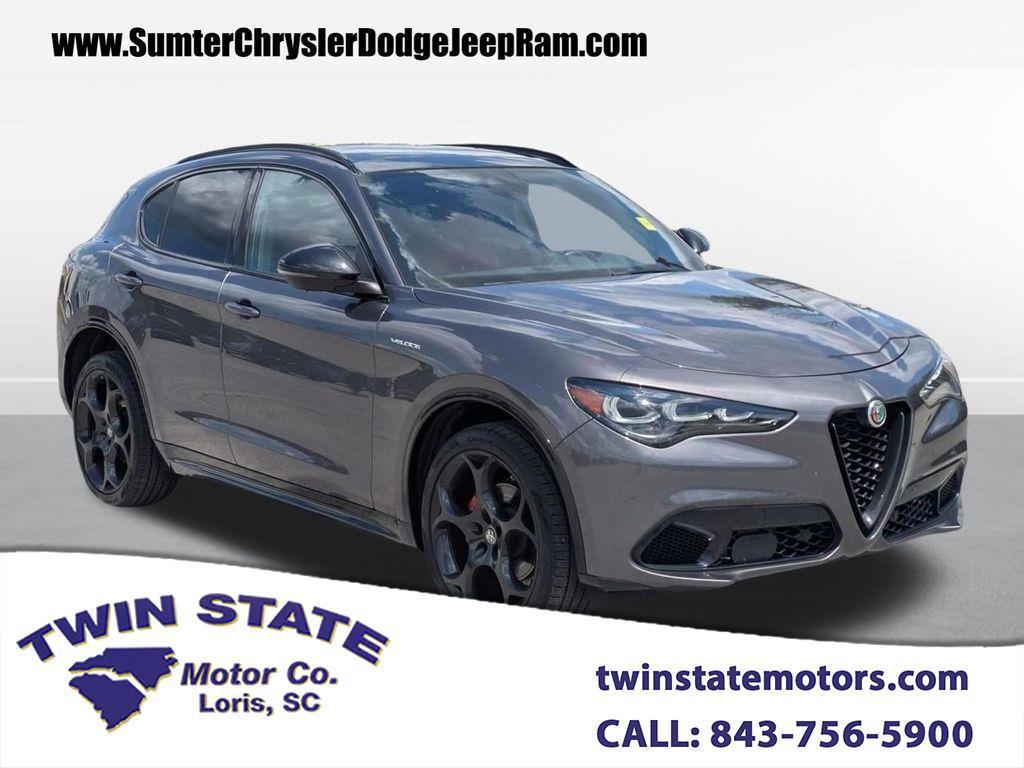 2024 Alfa Romeo Stelvio Ti