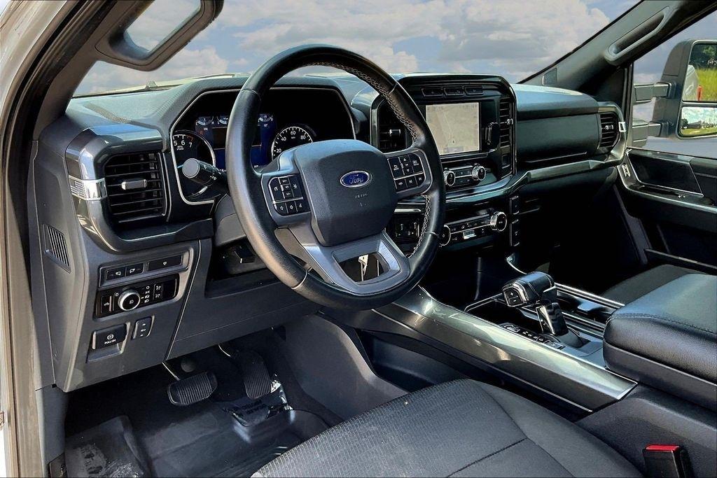 Ford F-150 Lariat SuperCrew 5.5-ft. Bed 4WD 2023