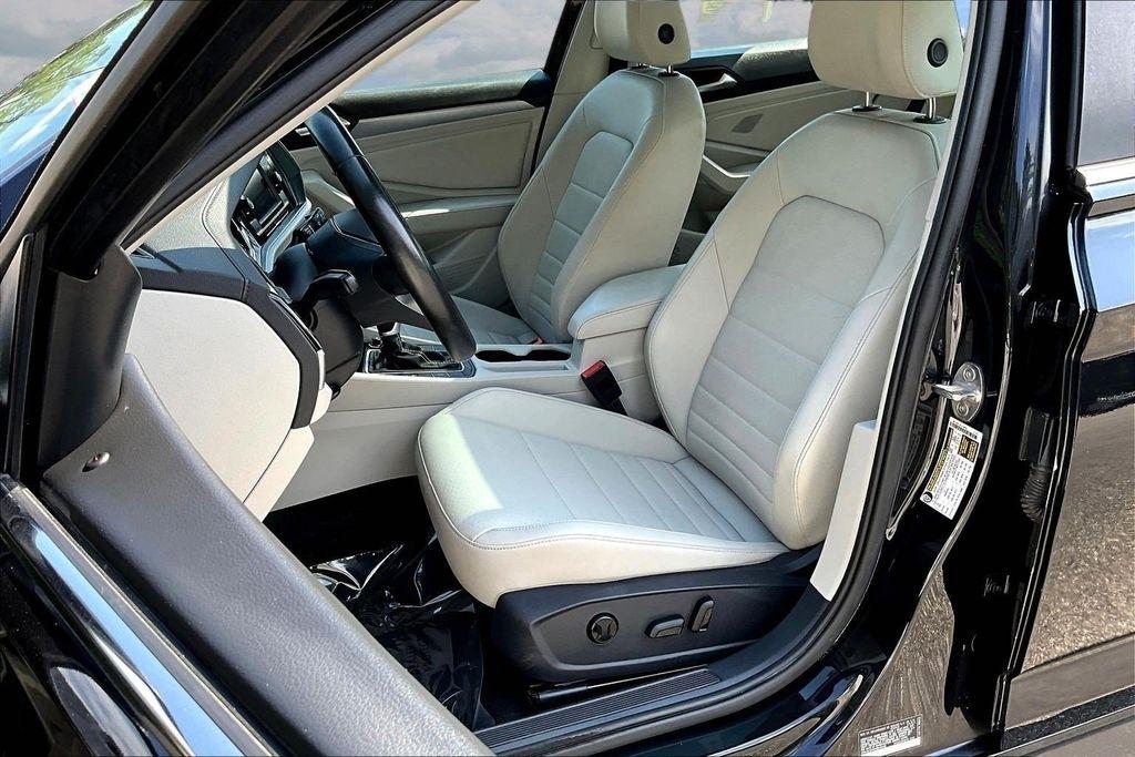 Volkswagen Jetta SE 2023